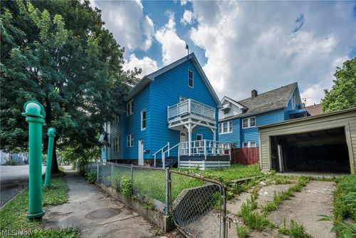 8802 Denison Ave, Cleveland, OH, 44102-4845 | Card Image