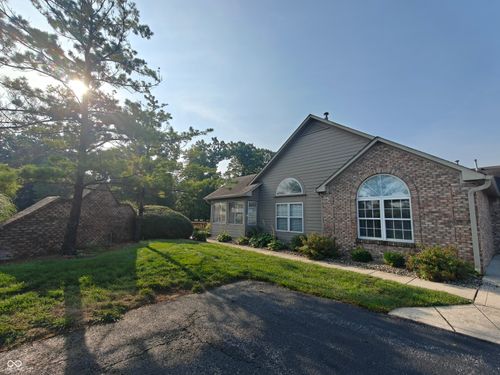 2392 Steeple Chase, Shelbyville, IN, 46176-8867 | Card Image