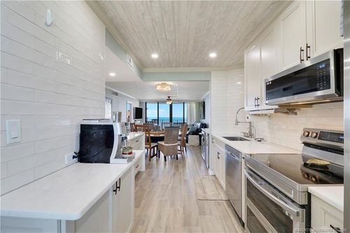 704-10000 Ocean Dr, Jensen Beach, FL, 34957-2445 | Card Image