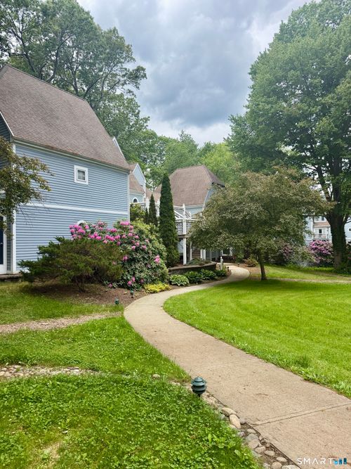 1113-1113 Old Pond Ln, Norwich, CT, 06360-7054 | Card Image