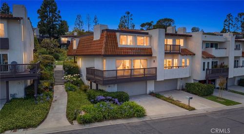 12 Cypress Way, Rolling Hills Estates, CA, 90274-3417 | Card Image