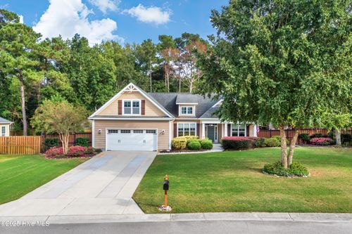 8112 Saltcedar Dr, Wilmington, NC, 28411-7493 | Card Image
