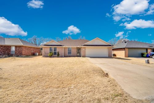 309 Vista Ridge Dr, Venus, TX, 76084-3112 | Card Image