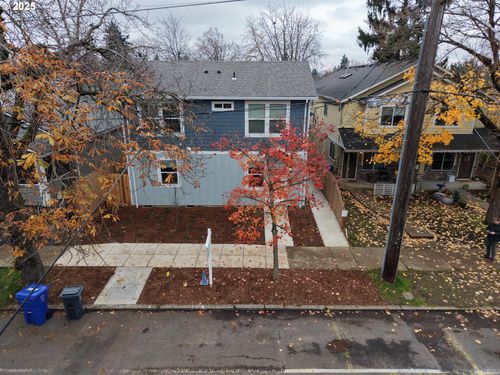 6537 Se Woodstock Blvd, Portland, OR, 97206-6654 | Card Image