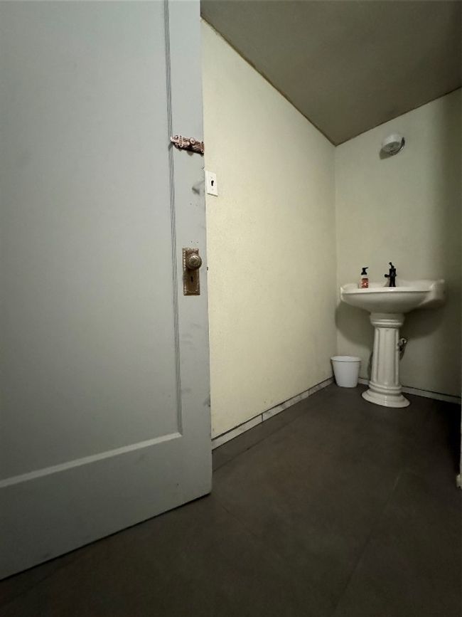 Bathroom 2 New Flooring | Image 19