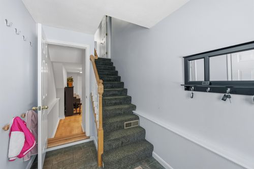 51 Ellyson Ave, East Hampstead, NH, 03826-5405 | Card Image