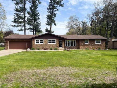 2118 Red Oak Dr, Trail Creek, IN, 46360-7279 | Card Image