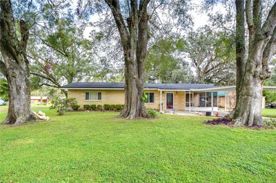 33137 Cercelia Road, House other with 3 bedrooms, 2 bathrooms and null parking in Dade City FL | Image 1