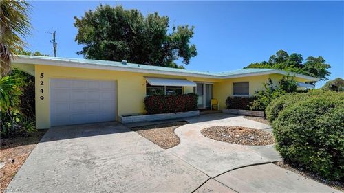 5249 Sunnybrook Ct, Cape Coral, FL, 33904 | Card Image
