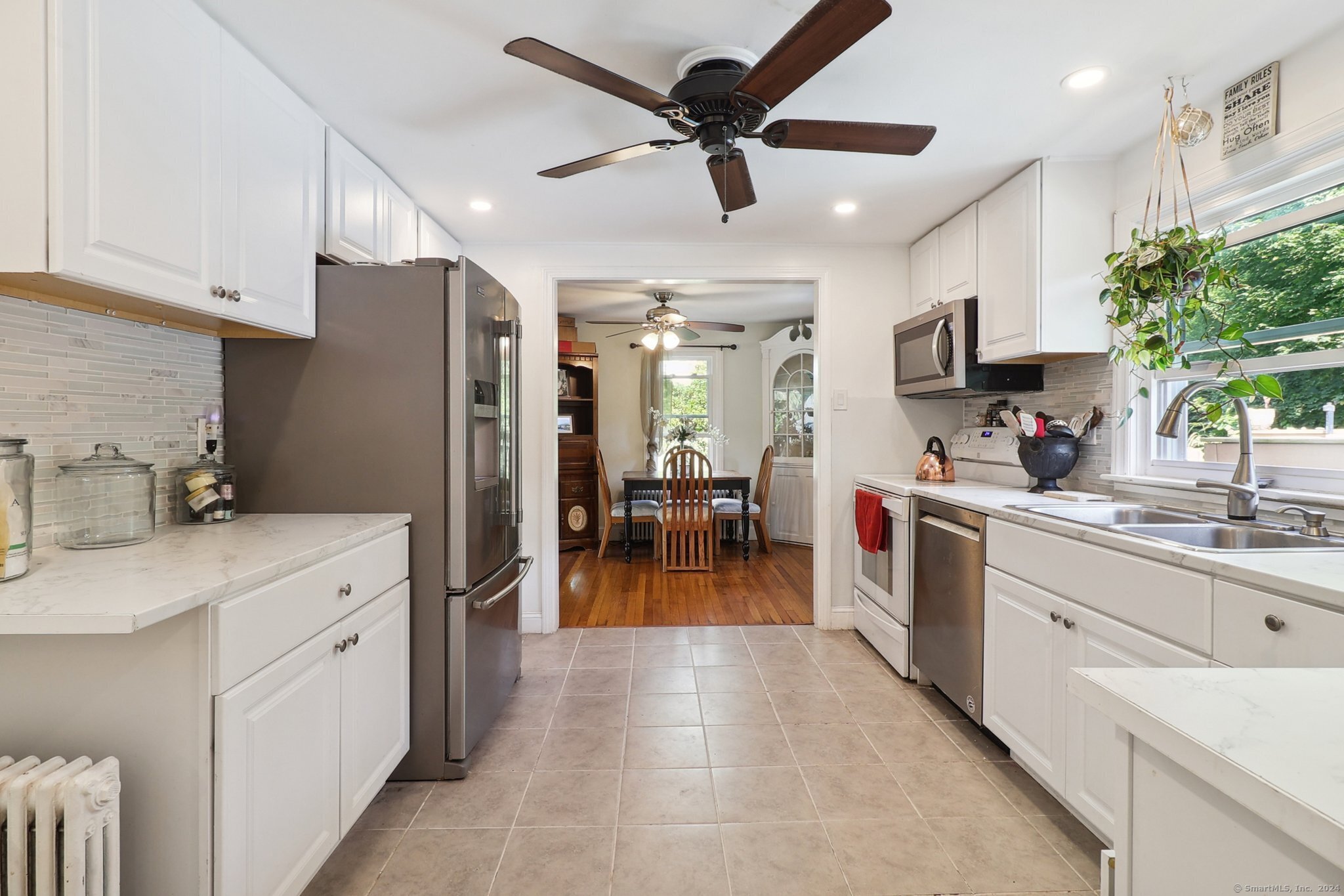 Salem Blvd, Naugatuck, CT 06770