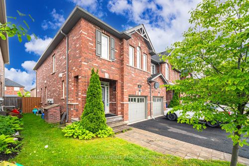 42-651 Farmstead Dr, Milton, ON, L9T7W2 | Card Image