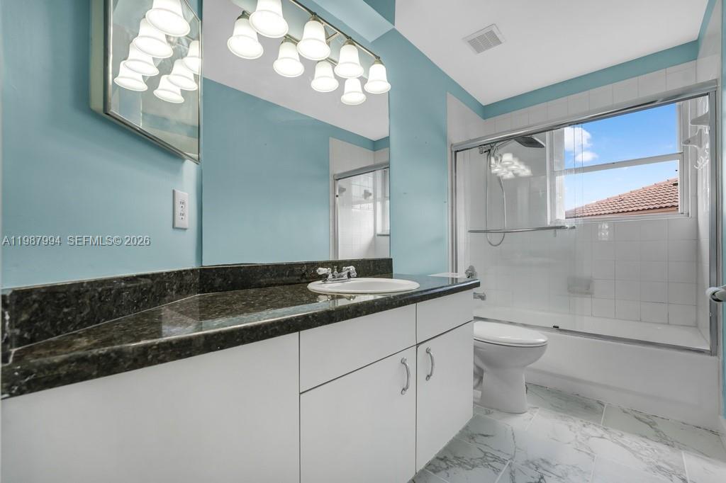 Residential in Pembroke Pines 4
