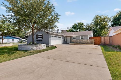 126 Brookwood Dr, Richardson, TX, 75080-4728 | Card Image