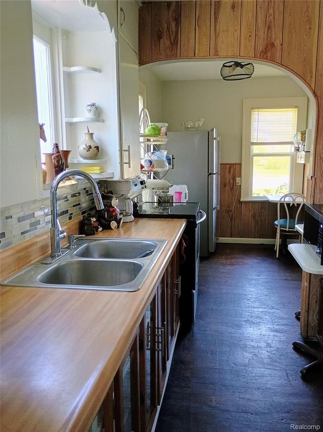 Kitchen | Image 5