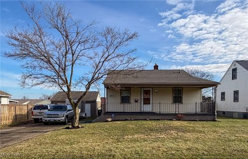 433 N Hartford Ave, Youngstown, OH, 44509-1722 | Card Image