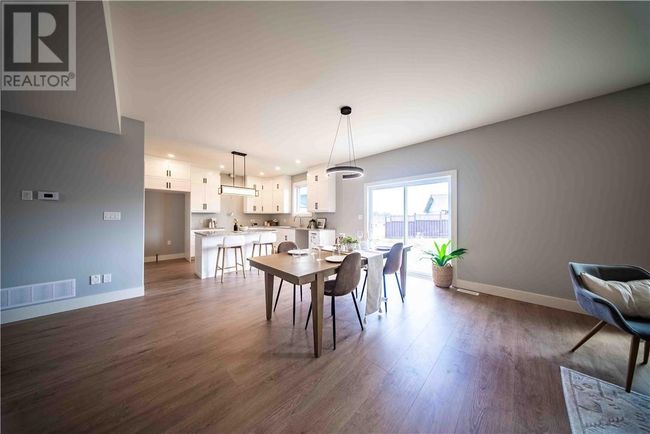 35 Noah Crt, House other with 3 bedrooms, 3 bathrooms and null parking in Sudbury ON | Image 15