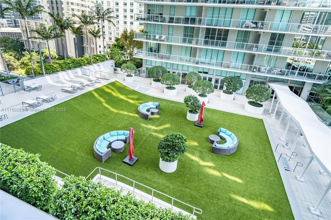 1115-N - 1111 Sw 1 St Ave, Condo with 1 bedrooms, 1 bathrooms and null parking in Miami FL | Image 25