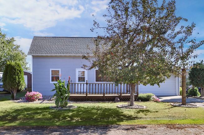 420 N Main St, House other with 3 bedrooms, 1 bathrooms and null parking in Hewitt MN | Image 35