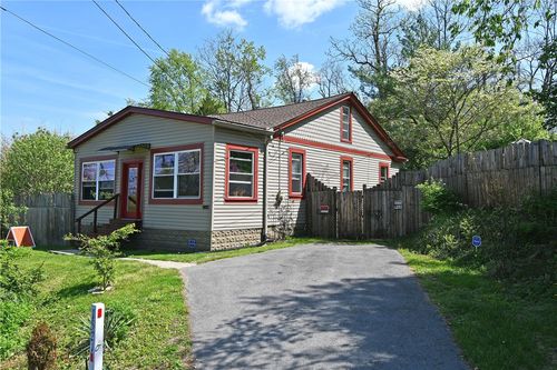 1521 Napoleon St, Pittsburgh, PA, 15216-3305 | Card Image