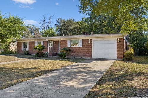 4518 Tropical Dr, San Antonio, TX, 78218-3622 | Card Image