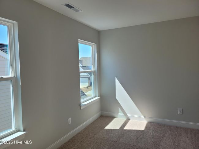 Bed 2 | Image 10