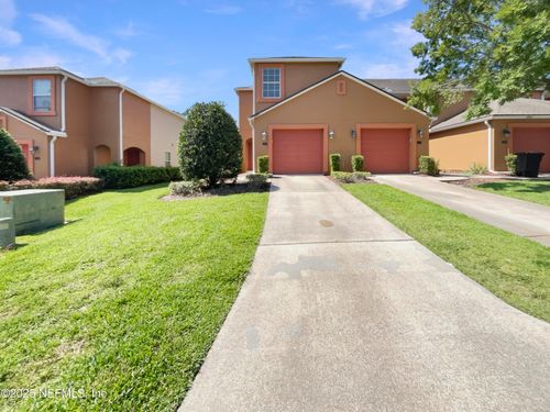 6848 Lake Mist Ln, Jacksonville, FL, 32210-0450 | Card Image