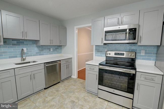 7 Catoctin Ct, Townhouse with 3 bedrooms, 4 bathrooms and null parking in SILVER SPRING MD | Image 6