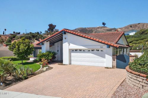 7021 Etna Ct, Ventura, CA, 93003 | Card Image