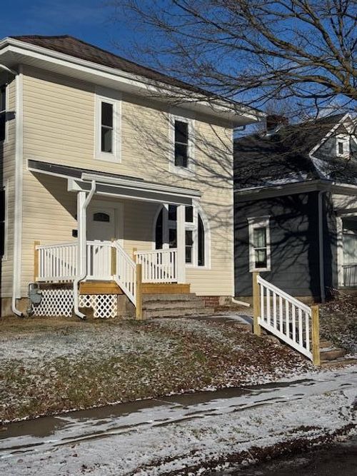 225 Eastern Ave, New Lexington, OH, 43764-1312 | Card Image