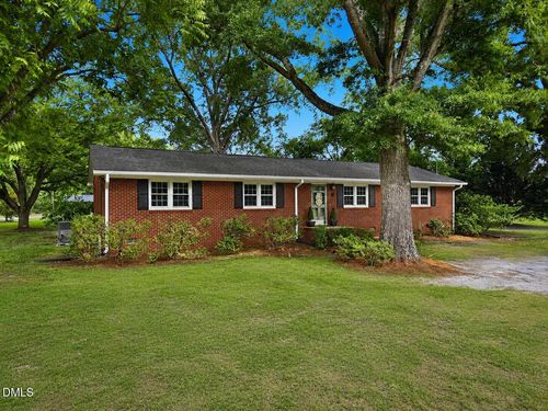 2009 Eagle Rock Rd, Wendell, NC, 27591-8808 | Card Image