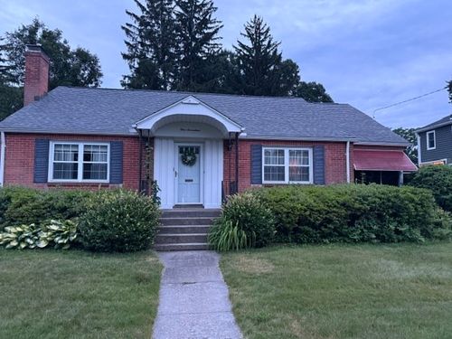117 Hopkins Pl, Longmeadow, MA, 01106 | Card Image