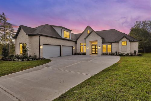 11401 E Zoe Loop Dr, Montgomery, TX, 77316-5435 | Card Image