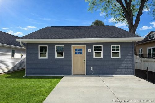 623 Main St, Jeffersonville, IN, 47130-4435 | Card Image