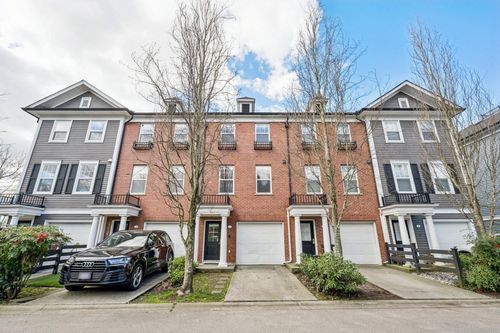 38-19572 Fraser Way, Pitt Meadows, BC, V3Y0A9 | Card Image