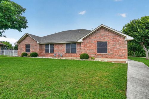 3132 Cedar Hill St, Denton, TX, 76209-8350 | Card Image