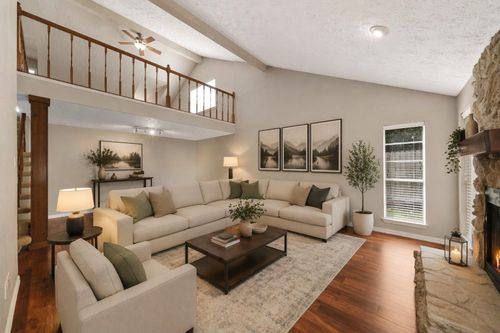 16826 Cobble Ridge Dr, Sugar Land, TX, 77498-1915 | Card Image