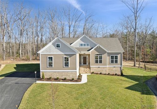 18100 Farm Circle, Moseley, VA, 23120 | Card Image