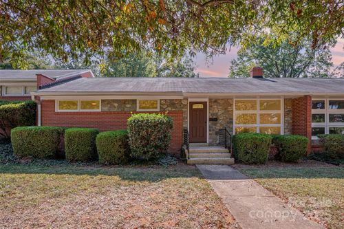 1015 Andover Rd, Charlotte, NC, 28211-2344 | Card Image