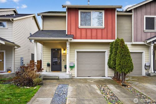 4016 82nd Dr Ne, Marysville, WA, 98270-6856 | Card Image