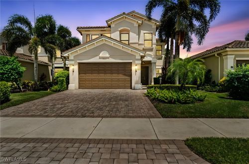 3385 Baltic Dr, NAPLES, FL, 34119-8680 | Card Image