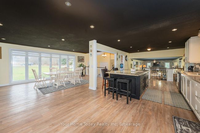 9202 9 Th Line, House other with 4 bedrooms, 3 bathrooms and 10 parking in Norval ON | Image 16