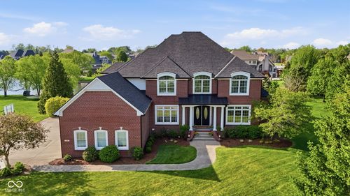 520 Southwind, Brownsburg, IN, 46112-7637 | Card Image