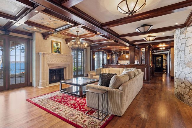 6425 Virginia Dr, House other with 4 bedrooms, 6 bathrooms and null parking in Excelsior MN | Image 27