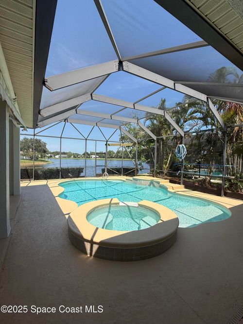 872 Coral Springs St, Melbourne, FL, 32940-6975 | Card Image