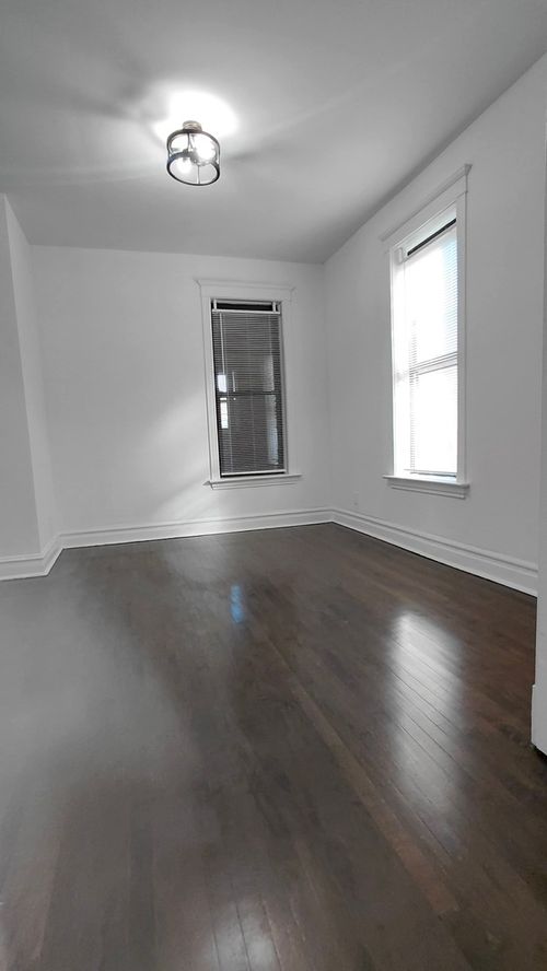 2r-2543 S Saint Louis Ave, Chicago, IL, 60623-3926 | Card Image