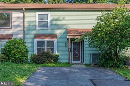 2622 Cranberry Cir, HARRISBURG, PA, 17110-3506 | Card Image