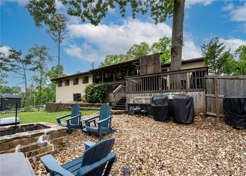 8107 Spruce Dr, Rogers, AR, 72756-7798 | Card Image