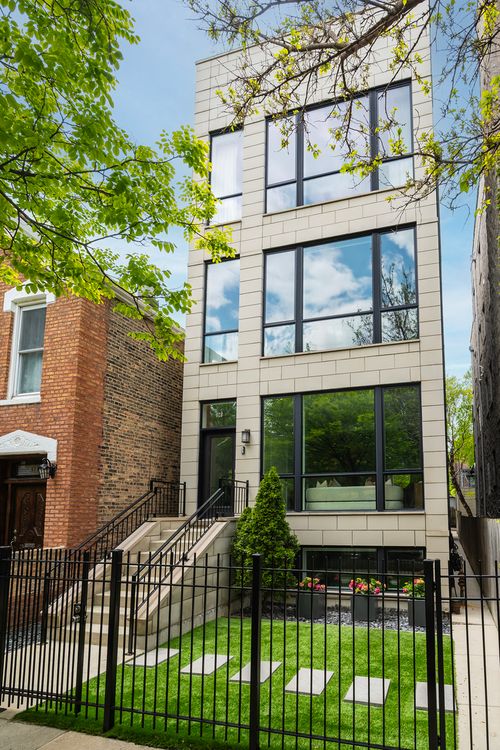1-926 N Honore Street N, Chicago, IL, 60622 | Card Image