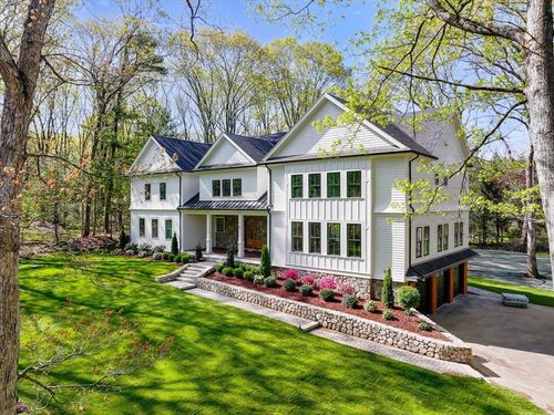 82 Deer Path Ln, Weston, MA, 02493-1141 | Card Image
