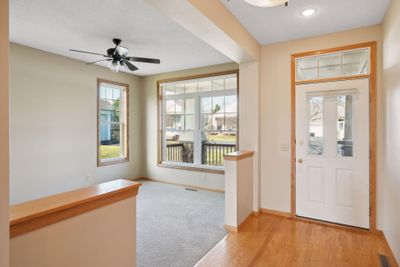 2019 Clover Court, Townhouse with 2 bedrooms, 1 bathrooms and null parking in Chanhassen MN | Image 3